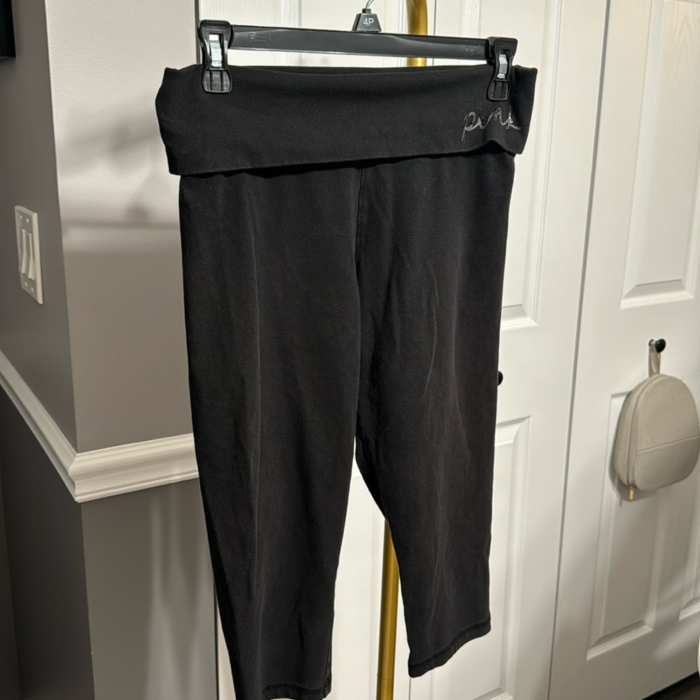 Pink Yoga by Victoria's Secret Black Capri Size M